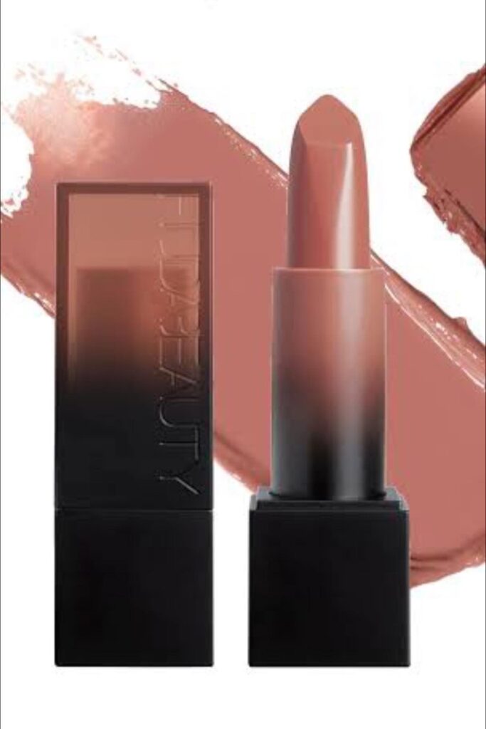 Huda Beauty Power Bullet Cream Glow Hydrating Lipstick