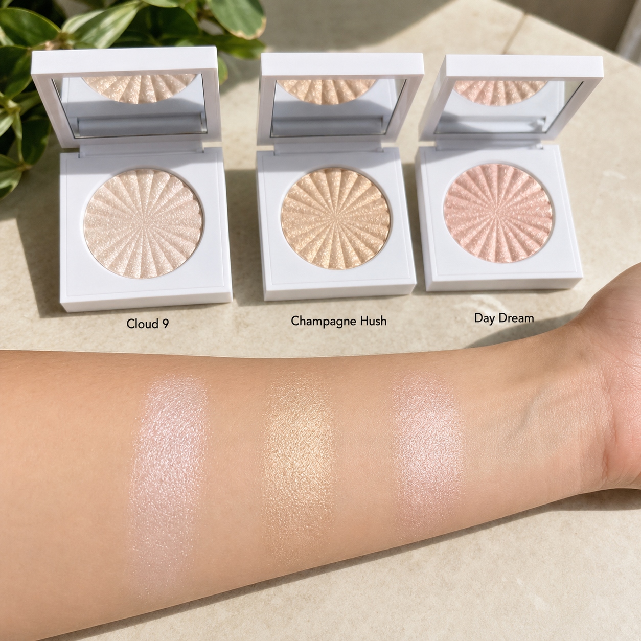 OFRA Highlighter - Mini - Image 3